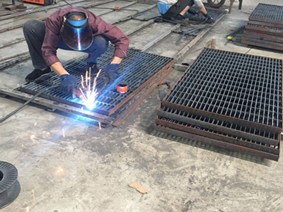 鋼格板直接生產(chǎn)廠家